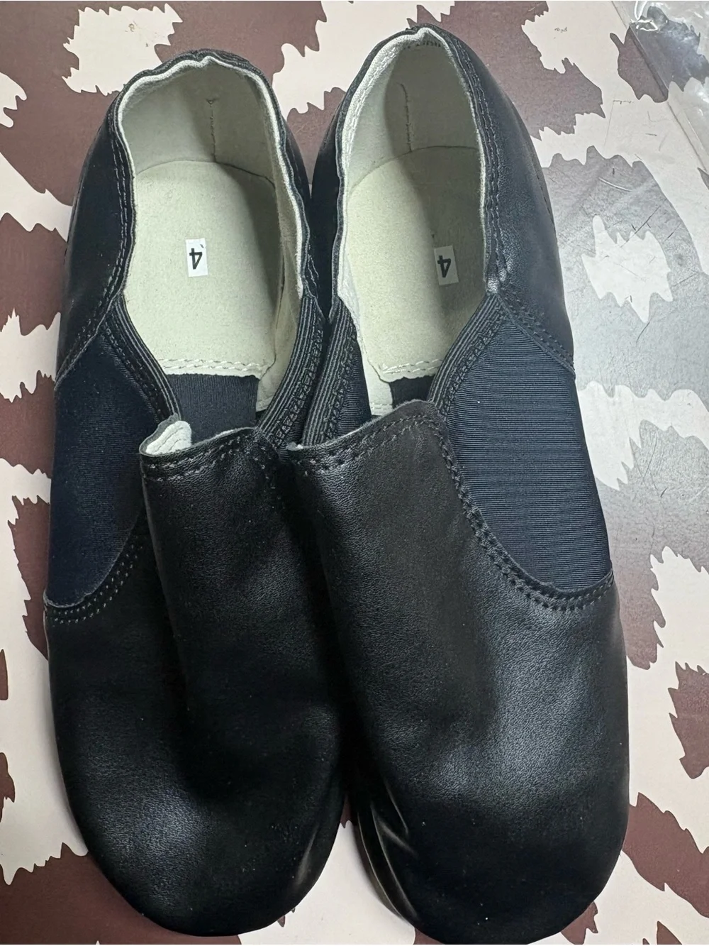 Kids Black Slip-On Dance Slippers, Jazz shoes